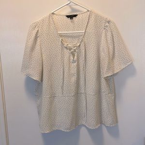 Banana Republic flutter top